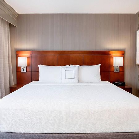 Hotel Courtyard By Marriott Edmonton West Exterior foto